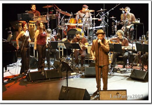 Santiago Auserón chega en xuño a Compostela co concerto de La banda de Juan Perro e coa presentación de ‘Arte sonora’ na SELIC